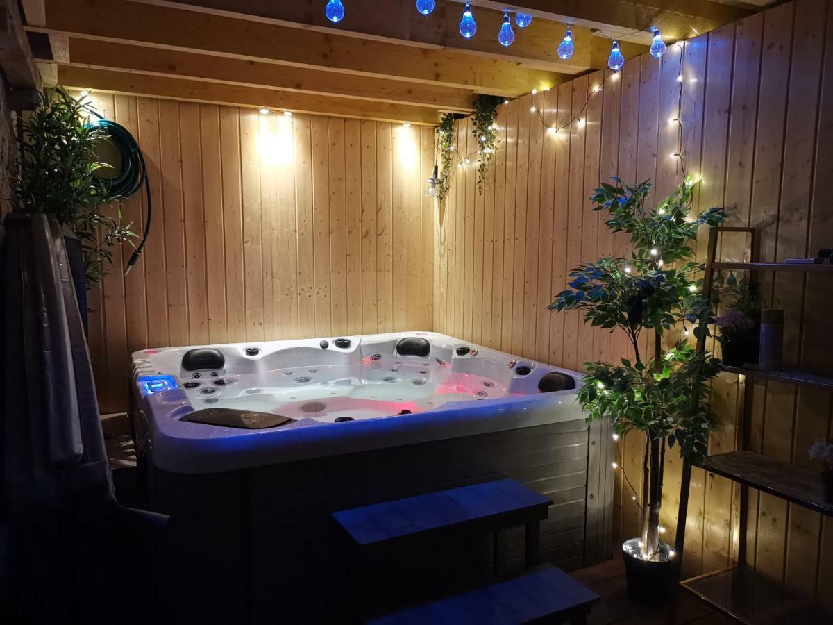 Domaine Lvd Avec Spa, Bois Et Riviere Privee La Bloutiere Екстериор снимка